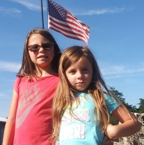 Meet your Posher, Larry